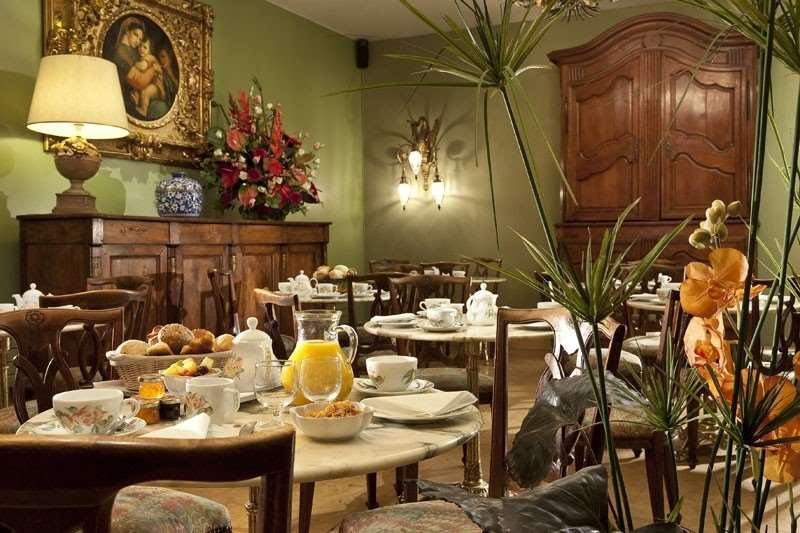 Cecilia Arc De Triomphe Hotel Париж Ресторант снимка