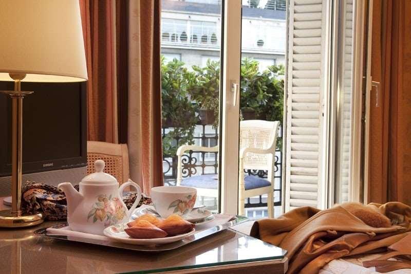 Cecilia Arc De Triomphe Hotel Париж Стая снимка
