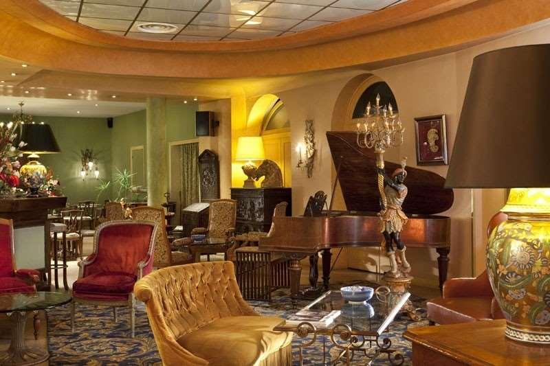 Cecilia Arc De Triomphe Hotel Париж Интериор снимка